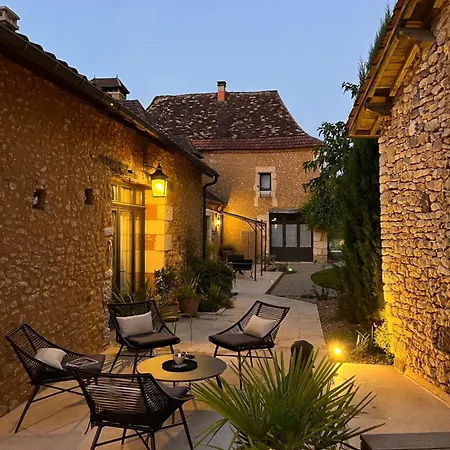 Le Clos 1855 Vendégház Saint-Laurent-Des-Batons