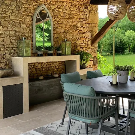 Le Clos 1855 Guest house