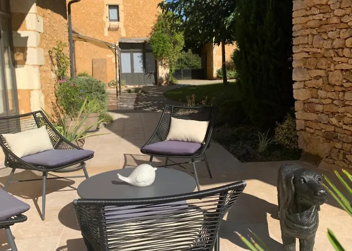 Le Clos 1855 Pensionat