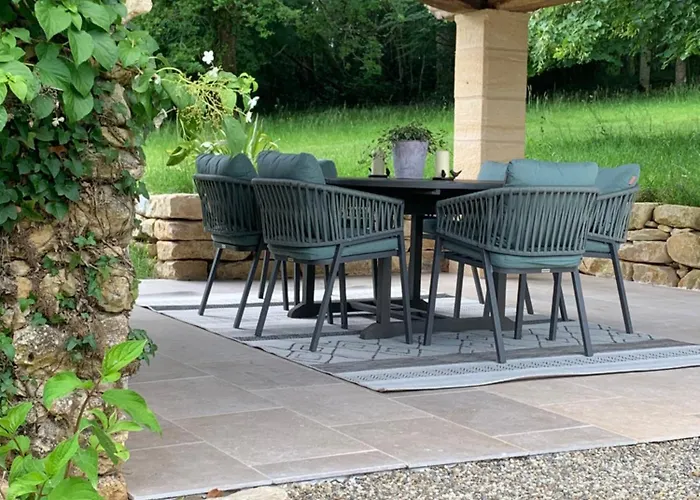 Le Clos 1855 4* Saint-Laurent-Des-Batons