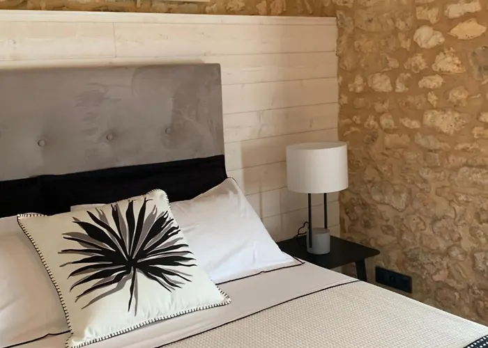 Le Clos 1855 4* Saint-Laurent-Des-Batons